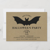 黒いコウモリの風合いあるクラフト紙のハロウィンパーティー 招待状 (正面)
