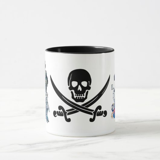 黒いコルセアのスカルが剣を交差した マグカップ (中央)