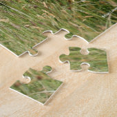 黒いシェトランドスタリオンが草の中に立っている ジグソーパズル (側面)