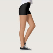 黒いショートパンツ レギンス (右)