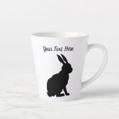 黒いシルエットの座ったウサギの横顔 カフェラテマグ (右)
