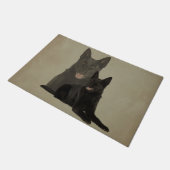 黒いジャーマン・シェパード犬- GSD ドアマット (アングル)