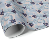 黒いスグリの房、青い葉がベージュ色の背景に ラッピングペーパー (ロールコーナー)