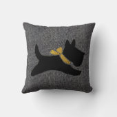 黒いスコッチテリアあなたの色の選択のヘリンボン クッション (裏面)