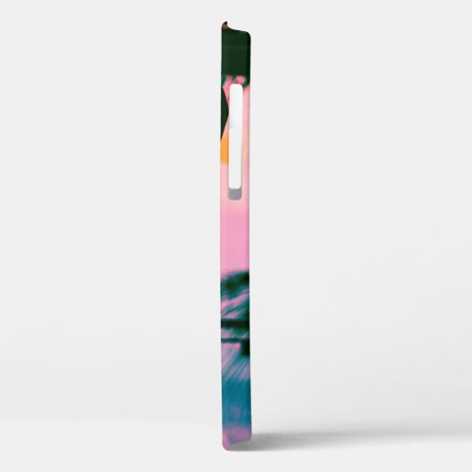 黒いタンクトップを着た女性と黒いタンクの上に立つズボン Case-Mate iPhoneケース (裏面 / 左)