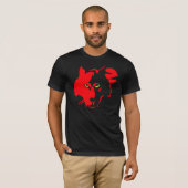 黒いティーのアメリカアカオオカミ Tシャツ (正面フル)