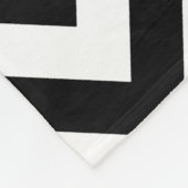 黒いティール(緑がかった色)のシェブロンのモノグラム毛布 フリースブランケット (角)