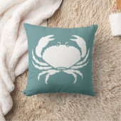 黒いティール（緑がかった色）青い枕にカニ白 クッション (ブランケット)