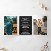 黒いテクスモダンチャの写真の卒業 三つ折り招待状 (内部)