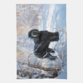 黒いテリアロシアのが雪のクリスマスを許した キッチンタオル (縦)