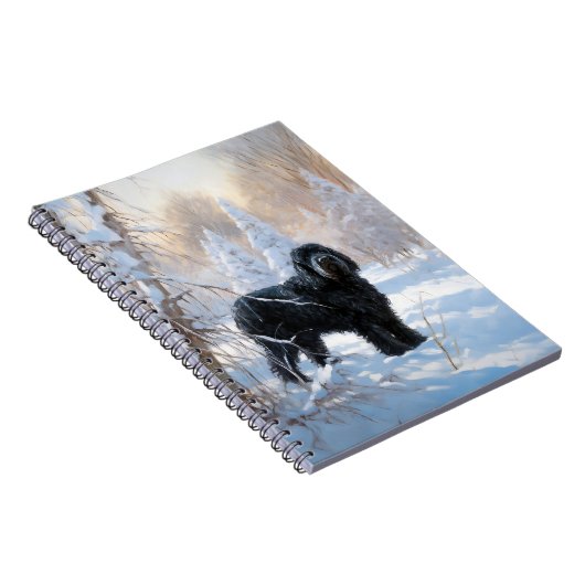 黒いテリアロシアのが雪のクリスマスを許した ノートブック (右側)
