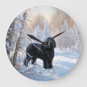 黒いテリアロシアのが雪のクリスマスを許した ラージ壁時計 (正面)