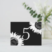 黒いテーブル番号に白ひまわり ポストカード (スタンド正面)