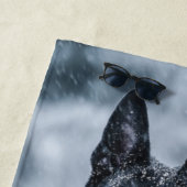 黒いドイツの羊飼いが雪のダベットカバー ビーチタオル (インサイチュ)