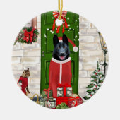 黒いドイツの羊飼い犬のクリスマス セラミックオーナメント (正面)