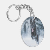 黒いドイツの羊飼い雪ダベットカバー キーホルダー (正面左)