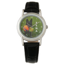 黒いドイツ人の羊飼いと名前がペットに変わる