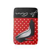 黒いハイヒールの赤く白い水玉模様パターン バスマット (正面縦)