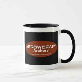 黒いハンドルが付いているArrowcraftのアーチェリーのマグ マグカップ