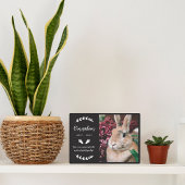 黒いバニーのポーズグリーン写真ラビットメモリアル フォトプラーク