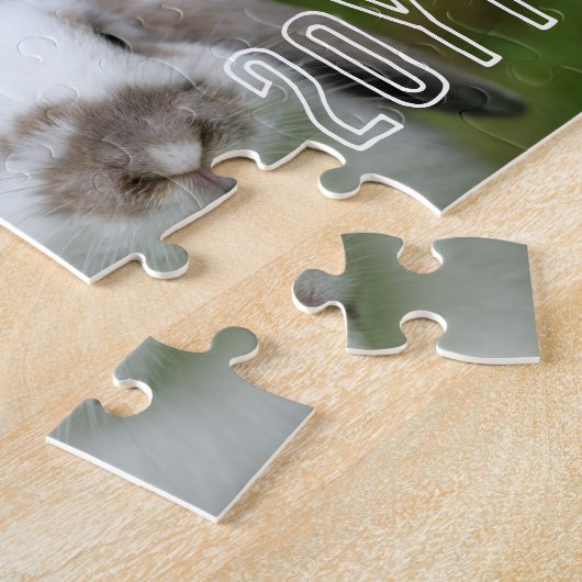 黒いバニーの前足を追加10年の写真コラージュ ジグソーパズル (側面)