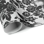 黒いバラとスカルオンホワイト ラッピングペーパー (ロールコーナー)
