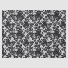 黒いバラと白いデコページ上のスカル