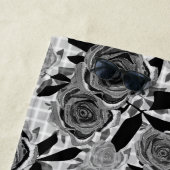 黒いバラ、バラ、黒と灰色 ビーチタオル (インサイチュ)