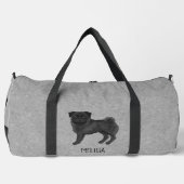 黒いパグかわいい漫画の犬と名前をカスタムするグレー ダッフルバッグ (正面)