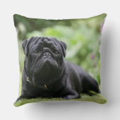 黒いパグの置くこと クッション (裏面)