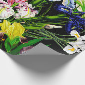 黒いパターンのカラフルでビクトリアンなアイリス花 ラッピングペーパー (角)