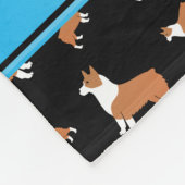 黒いパーソナライズされたウェルシュコーギーをpembroke dogsと呼ぶ フリースブランケット (角)