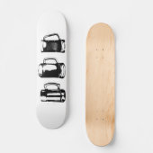 黒いビールのジョッキのシルエット// スケートボード (正面)