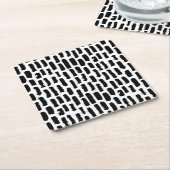 黒いブラシはパターンをなでます スクエアペーパーコースター (アングル)