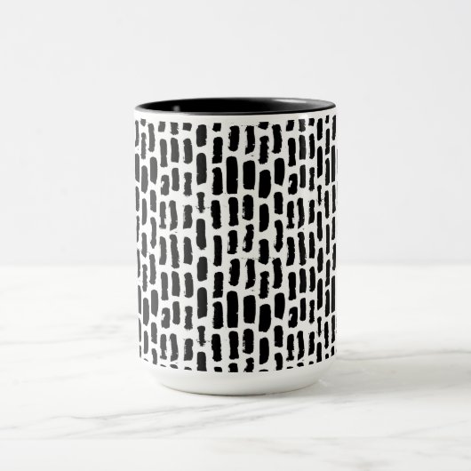 黒いブラシはパターンをなでます マグカップ (中央)