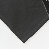 黒いブランケットにのったタコの触手 フリースブランケット (角)