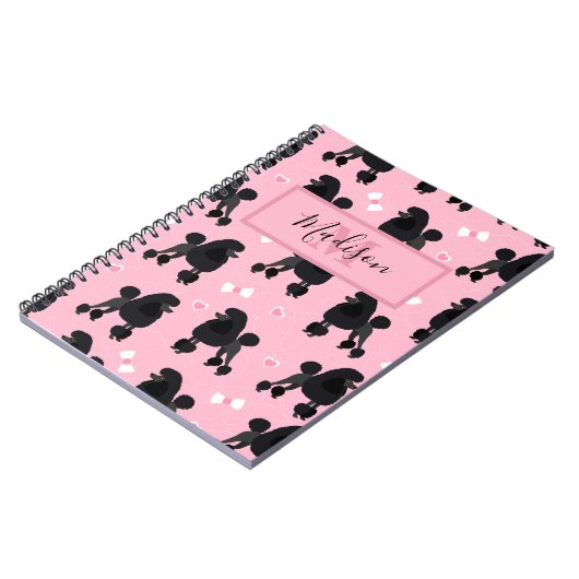 黒いプードルと弓のパターン名とモノグラム ノートブック (左側)