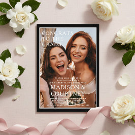 黒いモダンギンガム写真卒業パーティー アクリル招待状