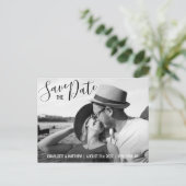 黒いモダンスクリプト結婚式の日付を保存/写真 案内ポストカード (スタンド正面)