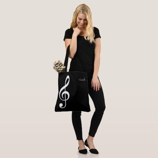 黒いモダン上の音楽トレブルクレフ、 音符記号 トートバッグ (モデル)