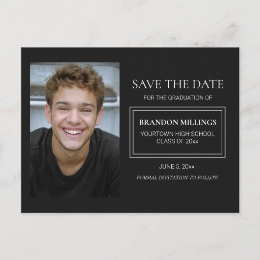 黒いモダン卒業写真の日付の保存 案内ポストカード (正面)