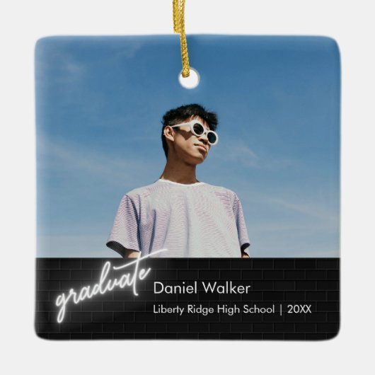 黒いモダン手書きネオン写真卒業 セラミックオーナメント (正面)