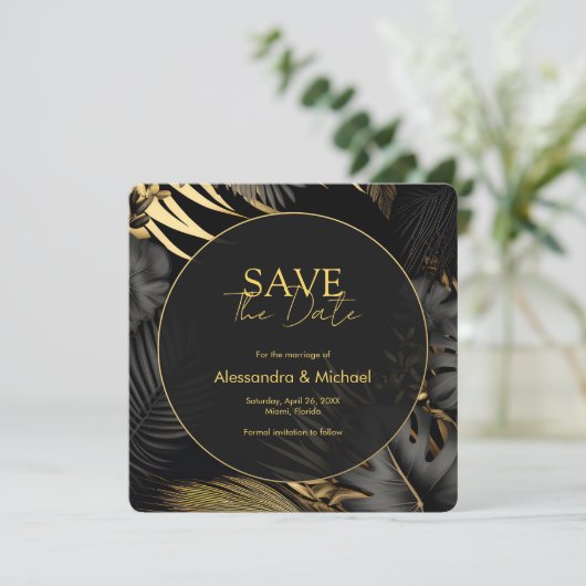黒いモダン金ゴールド熱帯結婚式の日付を保存 招待状 (スタンド正面)