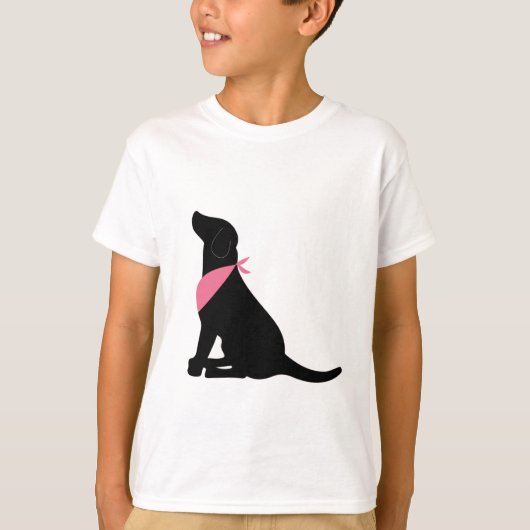 黒いラブラドル・レトリーバー犬 Tシャツ (正面)