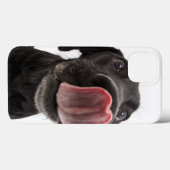 黒いラブラドールが鼻をなめる Case-Mate iPhoneケース (裏面 (横))