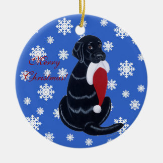 黒いラブラドールのクリスマスのサンタの帽子の雪片 セラミックオーナメント