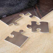 黒いラブラドールは、ソファで眠って、クローズアップ ジグソーパズル (側面)