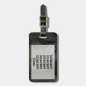 黒いラブラドール犬 ラゲッジタグ (正面縦)