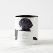 黒いラブラドール13か月 ツートーンマグカップ (中央)