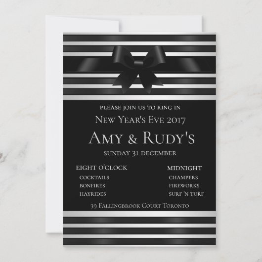 黒いリボンと白いストライプの新年の招待状 招待状 (裏面)